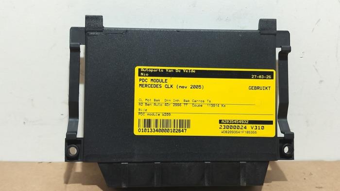 Usados Módulo PDC Mercedes CLK (C209) 3.0 280 V6 18V Precio € 60,50 IVA incluido ofrecido por Autoparts Van De Velde