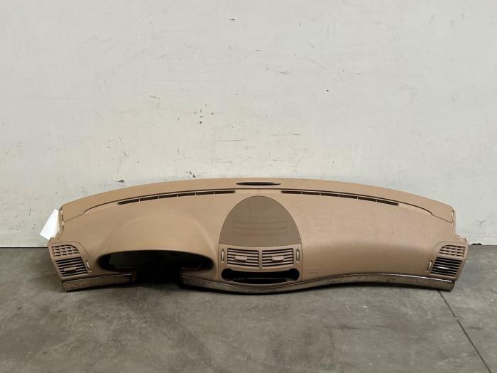 Używane Panel Mercedes E (W211) 3.0 E-280 CDI 24V Cena € 272,25 Z VAT oferowane przez Autoparts Van De Velde