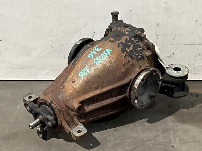 Gebrauchte Differential hinten Mercedes S (W126) 380 SE,SEL Preis € 514,25 Mit Mehrwertsteuer angeboten von Autoparts Van De Velde