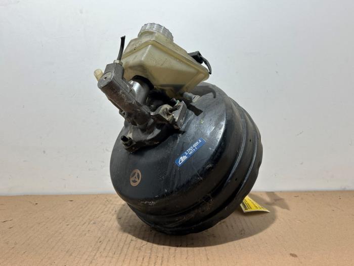 Usados Servofreno Mercedes S (W126) 300 SE,SEL Precio € 181,50 IVA incluido ofrecido por Autoparts Van De Velde