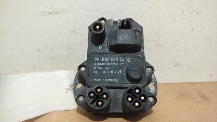 Used Ignition module Mercedes S (W126) 300 SE,SEL Price € 484,00 Inclusive VAT offered by Autoparts Van De Velde