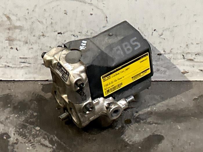 Gebrauchte ABS Pumpe Mercedes C (W202) 1.8 C-180 16V Preis € 151,25 Mit Mehrwertsteuer angeboten von Autoparts Van De Velde