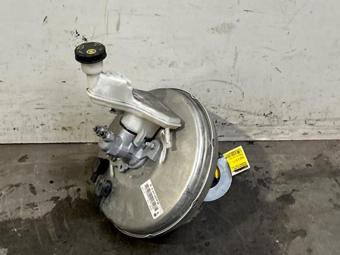 Usagé Assistant de freinage Mercedes EQA (N243) 250 67 kWh Prix € 211,75 Prix TTC proposé par Autoparts Van De Velde