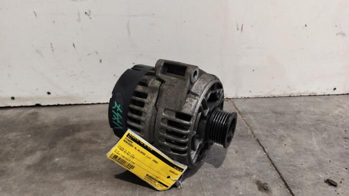 Begagnade Dynamo Mercedes ML I (163) 320 3.2 V6 18V Autom. Pris € 60,50 Inklusive moms erbjuds av Autoparts Van De Velde