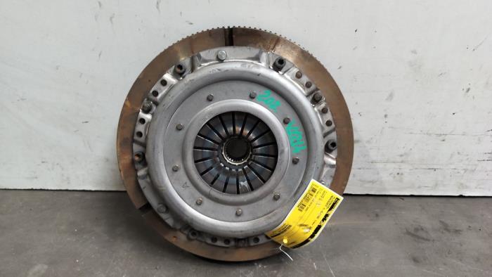 Used Flywheel Mercedes C (W202) 2.2 C-220 16V Price € 175,45 Inclusive VAT offered by Autoparts Van De Velde