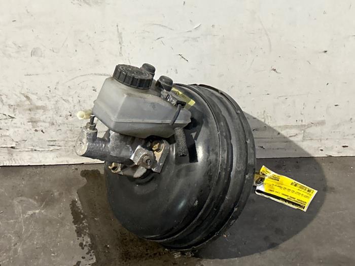 Usados Servofreno Mercedes S (W126) 260 SE Precio € 181,50 IVA incluido ofrecido por Autoparts Van De Velde