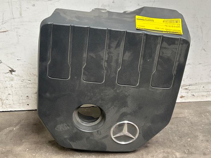 Gebrauchte Abdeckblech Motor Mercedes A Limousine (177.1) 1.3 A-250 e Turbo 16V Preis € 30,25 Mit Mehrwertsteuer angeboten von Autoparts Van De Velde