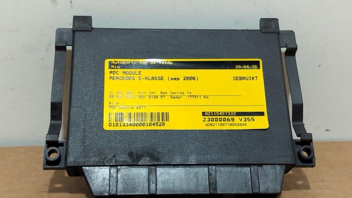 Begagnade PDC-modul Mercedes E (W211) 2.2 E-200 CDI 16V Pris € 42,35 Inklusive moms erbjuds av Autoparts Van De Velde