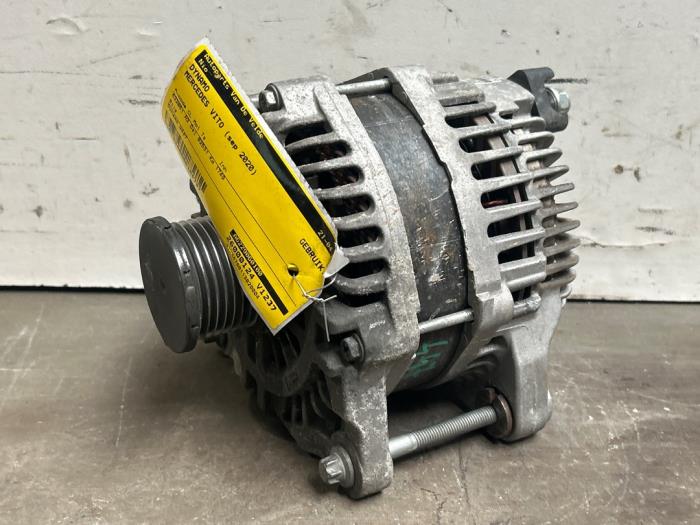 Gebrauchte Dynamo Mercedes Vito (447.6) 1.7 110 CDI 16V Preis € 151,25 Mit Mehrwertsteuer angeboten von Autoparts Van De Velde