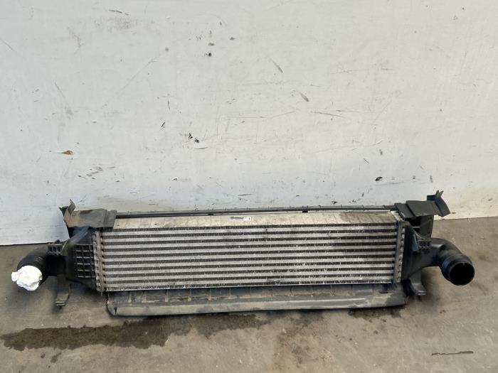 Usagé Intercooler Mercedes B (W246/W242) 1.8 B-180 CDI BlueEFFICIENCY 16V Prix € 90,75 Prix TTC proposé par Autoparts Van De Velde