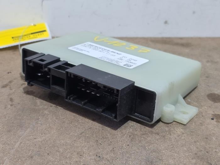 Usagé Ordinateur Adblue Mercedes Vito (447.6) 1.7 110 CDI 16V Prix € 60,50 Prix TTC proposé par Autoparts Van De Velde