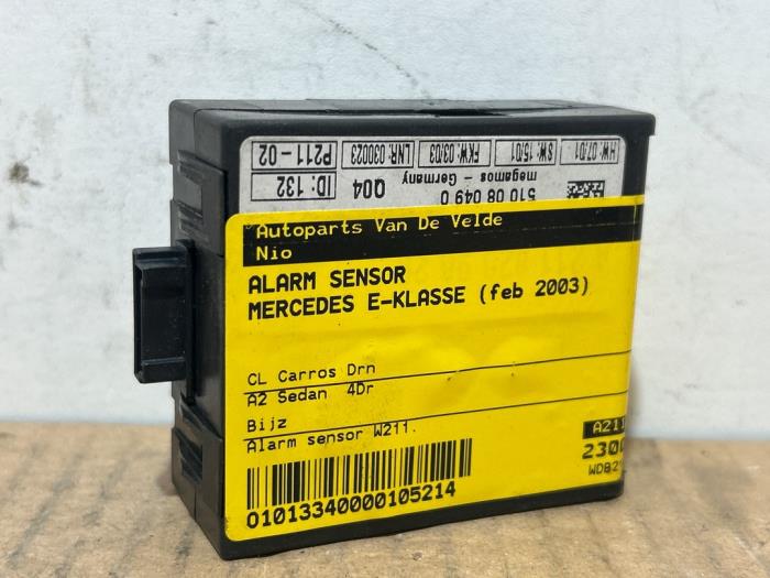 Begagnade Larmsensor Mercedes E (W211) 2.2 E-220 CDI 16V Pris € 36,30 Inklusive moms erbjuds av Autoparts Van De Velde