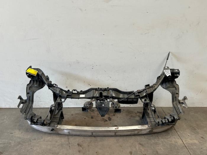 Begagnade Front Mercedes A (W169) 1.7 A-170 5-Drs. Pris € 242,00 Inklusive moms erbjuds av Autoparts Van De Velde