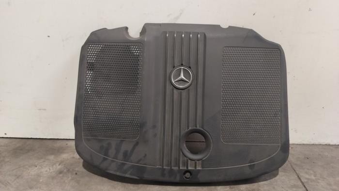 Gebrauchte Abdeckblech Motor Mercedes C Estate (S204) 2.2 C-200 CDI 16V BlueEFFICIENCY Preis € 36,30 Mit Mehrwertsteuer angeboten von Autoparts Van De Velde