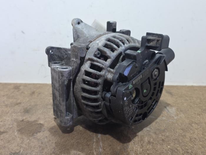 Gebrauchte Dynamo Mercedes C (W203) 2.2 C-200 CDI 16V Preis € 90,75 Mit Mehrwertsteuer angeboten von Autoparts Van De Velde