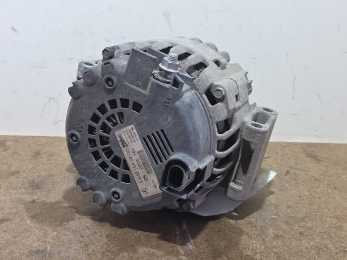 Usagé Dynamo Mercedes B (W245) 2.0 B-200 CDI 16V Prix € 175,45 Prix TTC proposé par Autoparts Van De Velde