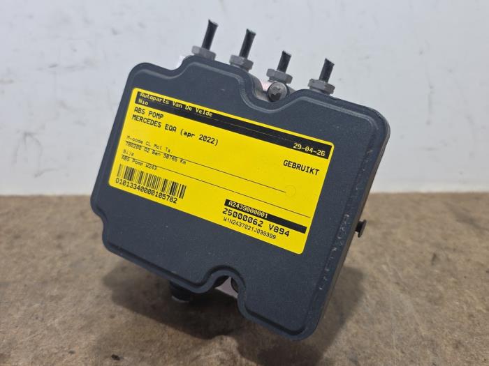 Używane Pompa ABS Mercedes EQA (N243) 250 67 kWh Cena € 393,25 Z VAT oferowane przez Autoparts Van De Velde
