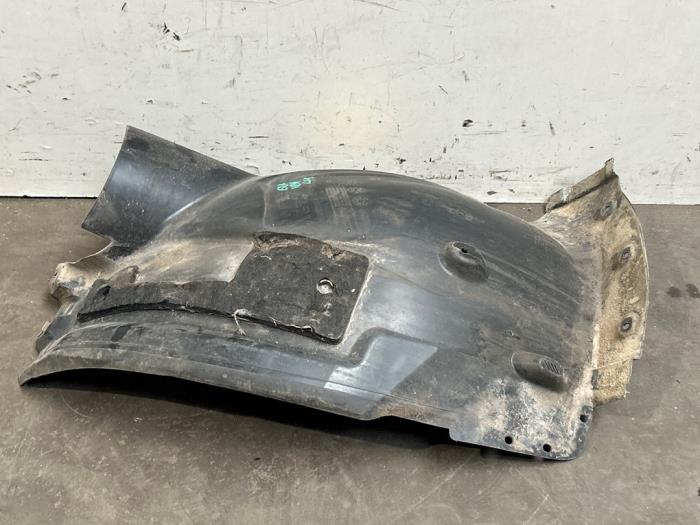 Używane Nadkole Mercedes EQA (N243) 250 67 kWh Cena € 72,60 Z VAT oferowane przez Autoparts Van De Velde