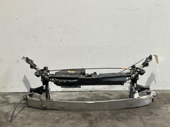 Używane Panel przedni Mercedes B (W246/W242) 1.8 B-180 CDI BlueEFFICIENCY 16V Cena na żądanie oferowane przez Autoparts Van De Velde