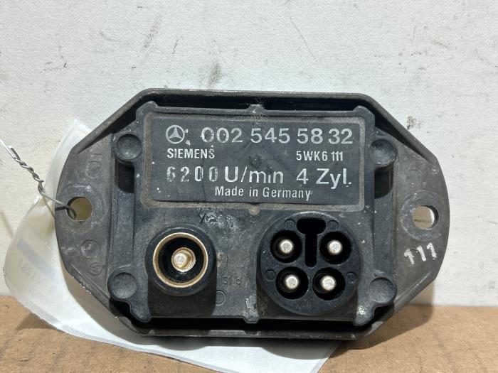 Używane Modul zaplonowy Mercedes 190 (W201) 2.0 E Cena € 151,25 Z VAT oferowane przez Autoparts Van De Velde