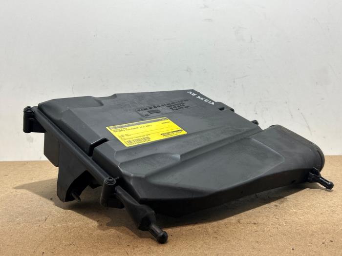Begagnade Luftfilter Mercedes CLS (C219) 350 CDI 24V Pris € 36,30 Inklusive moms erbjuds av Autoparts Van De Velde