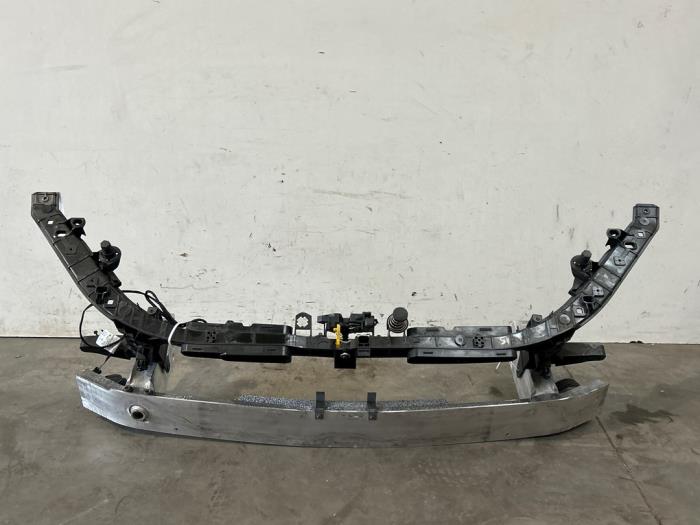 Begagnade Front Mercedes CLA (118.3) Pris € 484,00 Inklusive moms erbjuds av Autoparts Van De Velde