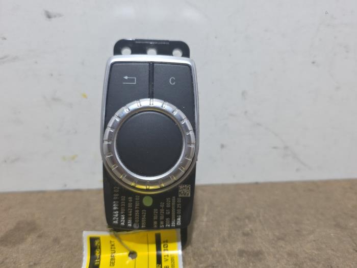 Usagé Commande ordinateur de bord Mercedes B (W246/W242) 1.8 B-180 CDI BlueEFFICIENCY 16V Prix € 30,25 Prix TTC proposé par Autoparts Van De Velde