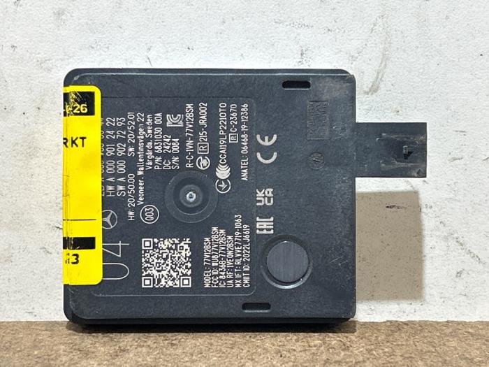 Begagnade Radarsensor Mercedes E (W214) E-220d 2.0 Turbo 16V Pris € 211,75 Inklusive moms erbjuds av Autoparts Van De Velde