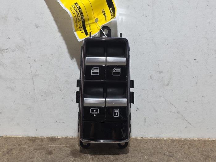 Usados Interruptor combinado de ventanillas Mercedes S (W221) 3.0 S-350 BlueTec 24V Precio de solicitud ofrecido por Autoparts Van De Velde