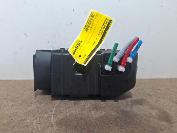 Begagnade Hydraulpump Mercedes S (W221) 5.5 S-550 32V 4-Matic Pris € 223,85 Inklusive moms erbjuds av Autoparts Van De Velde