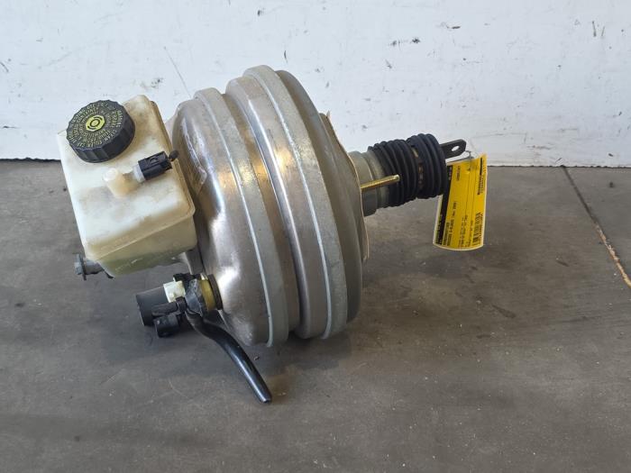 Usagé Assistant de freinage Mercedes S (W220) 3.2 S-320 CDI 24V Prix € 151,25 Prix TTC proposé par Autoparts Van De Velde