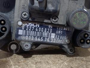 Zündmodul van een Mercedes-Benz S (W140) 6.0 600 SE,SEL 48V 1991