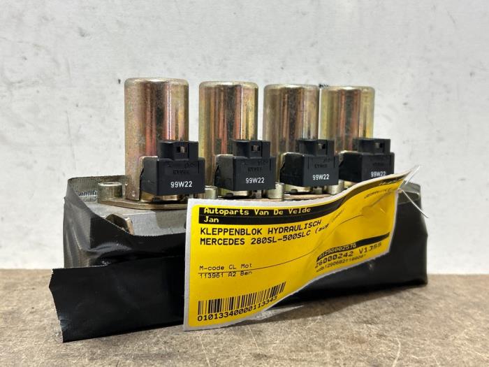 Gebrauchte Ventilblock hydraulisch Mercedes SL (R129) Preis auf Anfrage angeboten von Autoparts Van De Velde