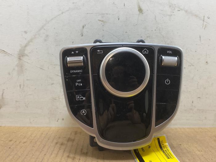 Usagé Commande ordinateur de bord Mercedes C (W205) C-180d 1.6 Turbo 16V Prix sur demande proposé par Autoparts Van De Velde