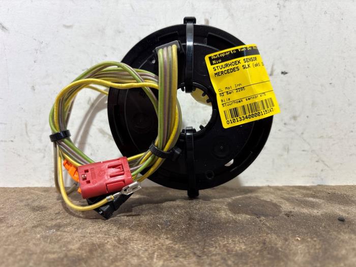Begagnade Styrvinkelsensor Mercedes SLK (R170) 2.3 230 K 16V Pris på förfrågan erbjuds av Autoparts Van De Velde