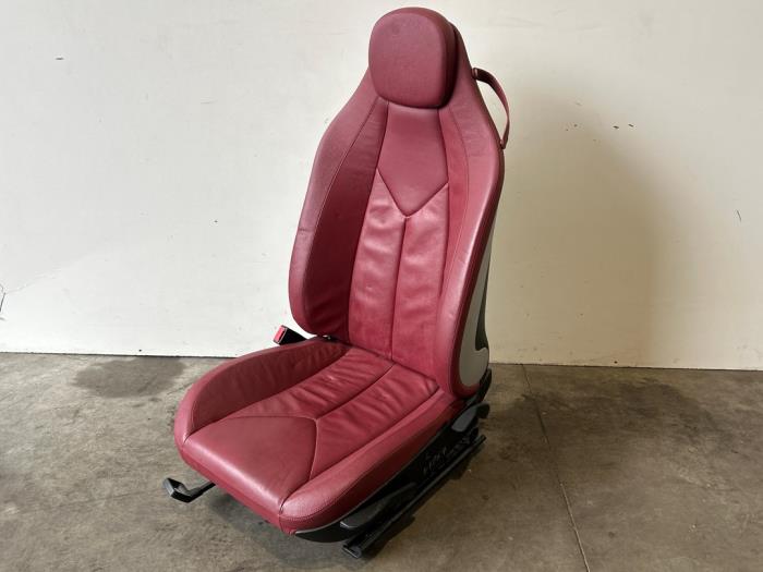 Używane Fotel lewy Mercedes SLK (R171) 3.0 280 V6 24V Cena na żądanie oferowane przez Autoparts Van De Velde