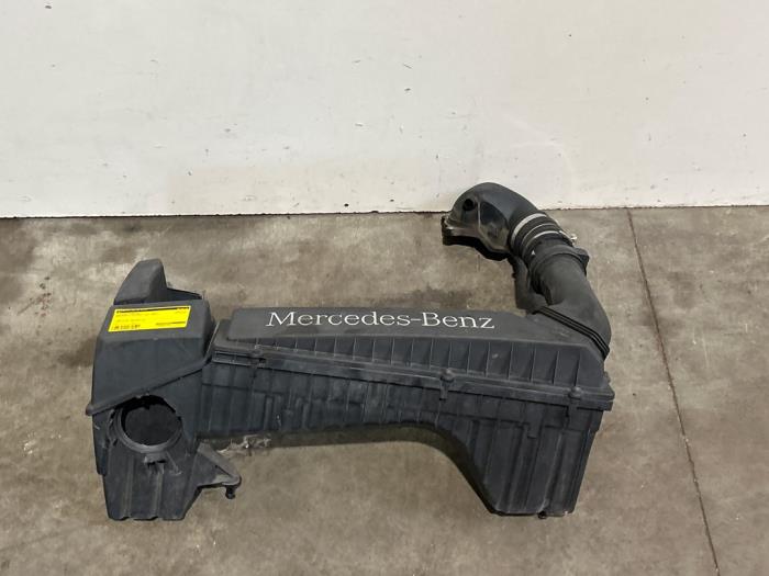Gebrauchte Luftfiltergehäuse Mercedes C (W203) 2.0 C-180 16V Preis auf Anfrage angeboten von Autoparts Van De Velde