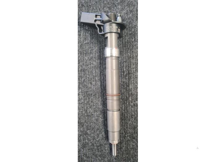 Neuf Injecteurs Volkswagen Transporter/Caravelle T5 2.0 BiTDI DRF 4Motion Prix € 302,50 Prix TTC proposé par Helmondse Motoren Revisie B.V.