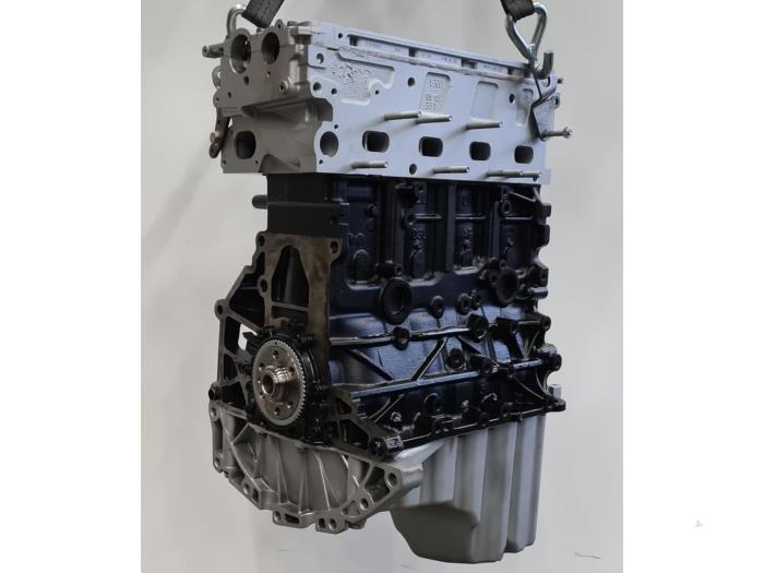 Motor de un Volkswagen Amarok 2.0 TDI 16V 2013