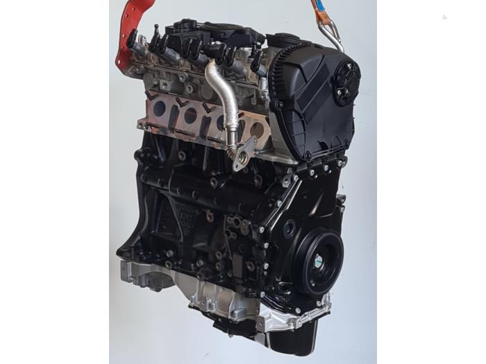 Engine from a Audi Q5 (8RB) 2.0 TFSI 16V Quattro 2013