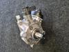 Mechanical fuel pump from a BMW 5 serie Touring (G31) 520d 2.0 TwinPower Turbo 16V Van 2019