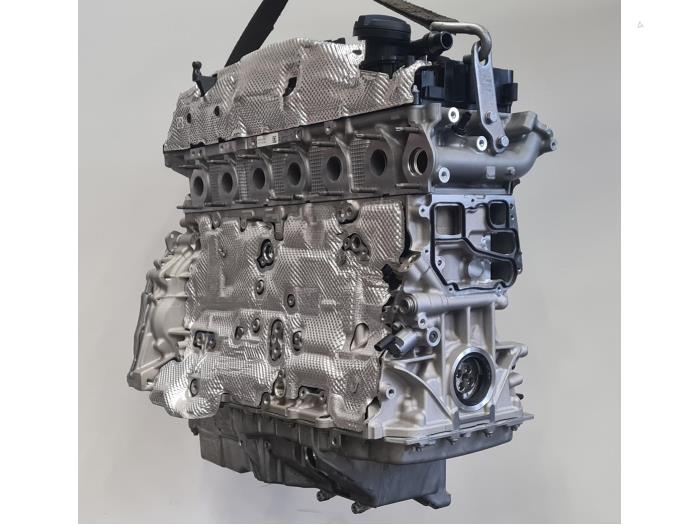 Engine from a BMW X7 xDrive 40d 3.0 24V Mild Hybrid 2021