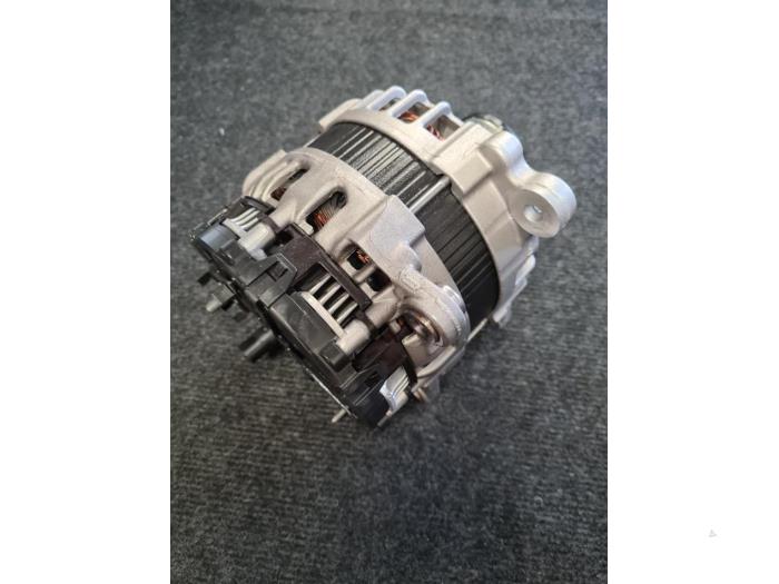 Neue Dynamo Volkswagen Transporter/Caravelle T6 2.0 TDI 150 Preis € 272,25 Mit Mehrwertsteuer angeboten von Helmondse Motoren Revisie B.V.