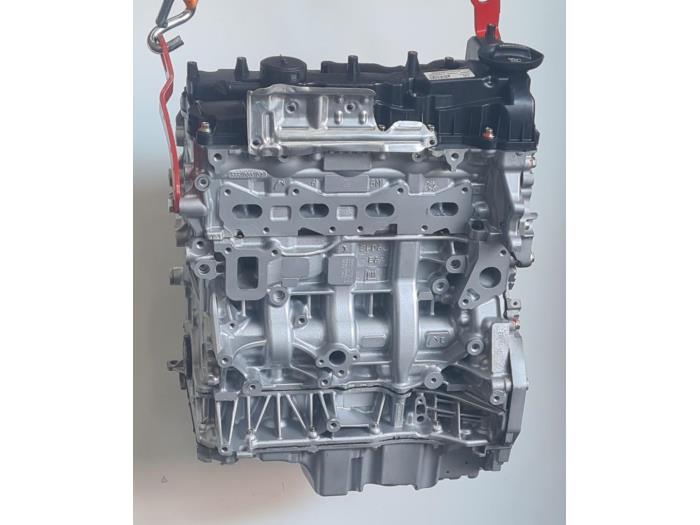 Motor van een Opel Insignia Grand Sport 1.6 CDTI 16V 136 2017