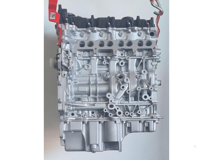 Engine from a Opel Mokka/Mokka X 1.6 CDTI 16V 4x2 2017