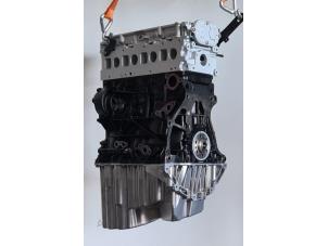 Inspektierte Motor Volkswagen Crafter (SY) 2.0 TDI RWD Preis € 4.235,00 Mit Mehrwertsteuer angeboten von Helmondse Motoren Revisie B.V.