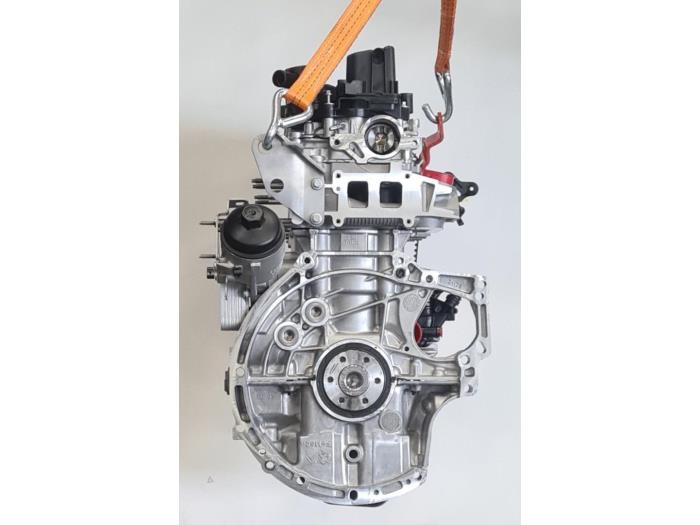 Engine from a Opel Vivaro Combi 1.5 CDTI 120 2022