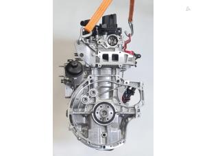 Engine from a Peugeot 3008 II (M4/MC/MJ/MR) 1.5 BlueHDi 130 2021