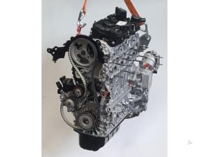 Engine from a Peugeot 3008 II (M4/MC/MJ/MR) 1.5 BlueHDi 130 2021