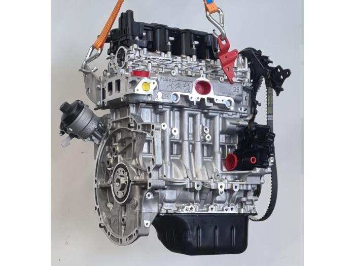 Engine from a Peugeot 5008 II (M4/MC/MJ/MR) 1.5 BlueHDi 130 2019